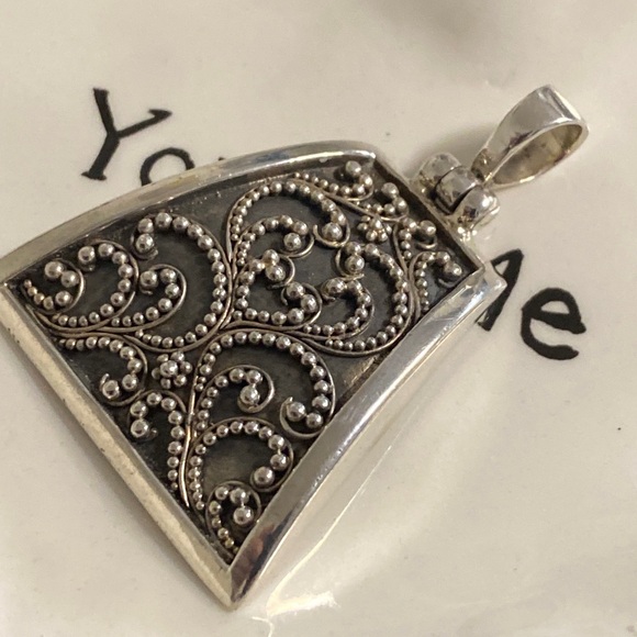 Vintage Jewelry - Filigree Sterling Sterling Pendant